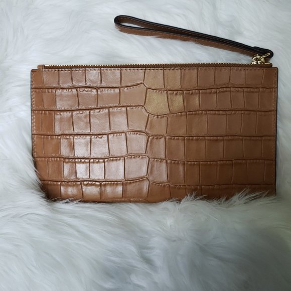 Textured Leather Michael Kors Luggage Colored Wristlet - Picture 3 of 6